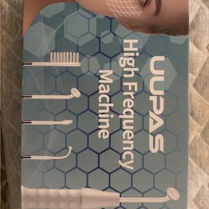 NWOT White High Frequency Skincare Tool